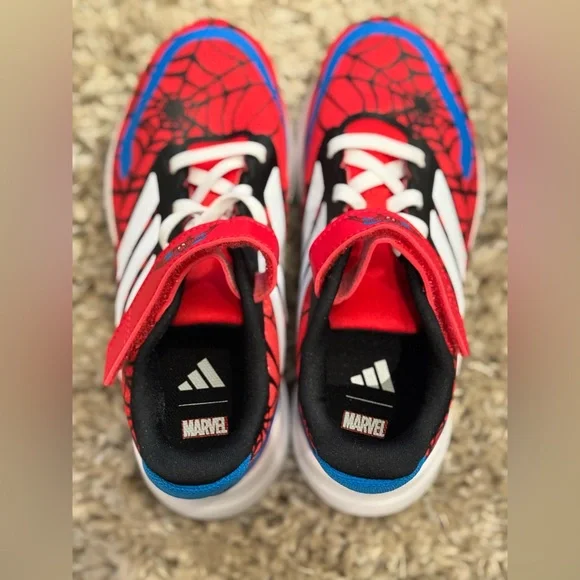 ADIDAS MARVEL SPIDER-MAN RUNFALCON 3.0 - size 13k NWOT - Picture 2 of 8